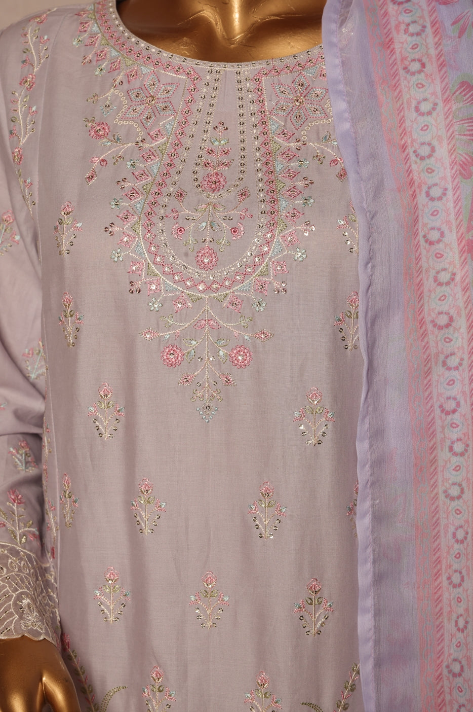 BinSaeedfabric 3 Piece Unstitched Fabrics Embroidered Chikankari Suit Luxury Collection